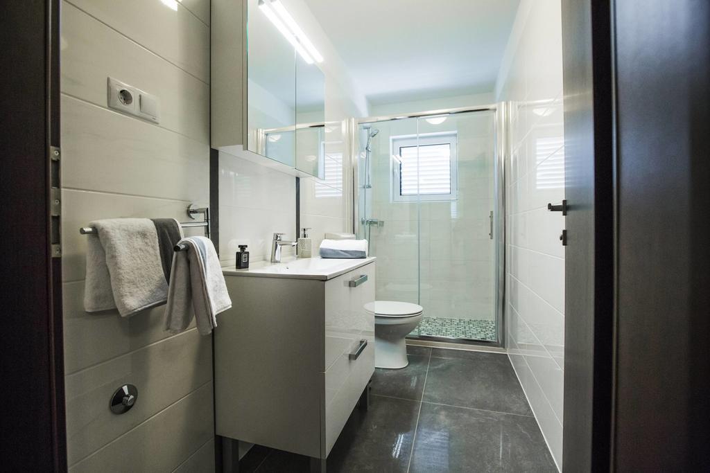 Rooms Margarita Stobrec Bagian luar foto